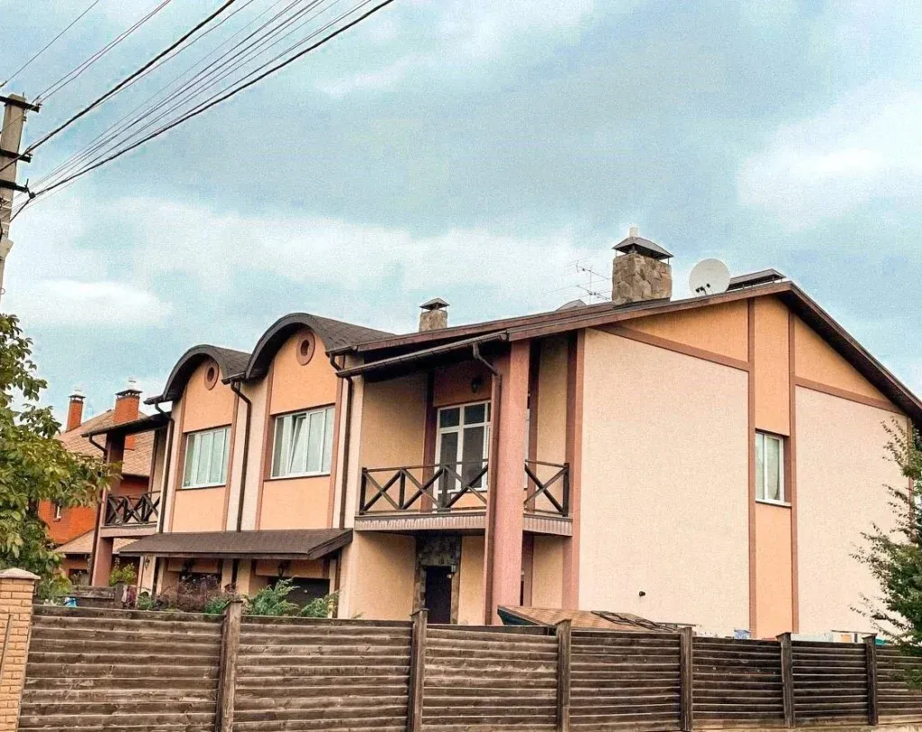 Будинок 1 — Шевеля, 12